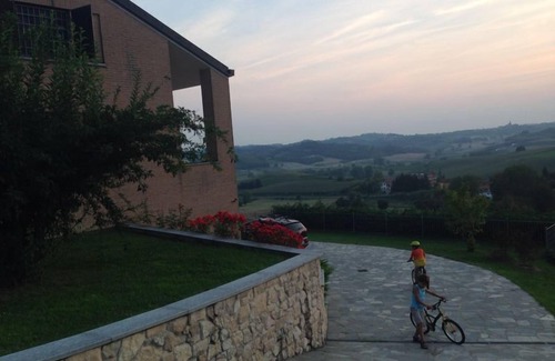 Tonco Casa | Fantástica casa en Monferrato!