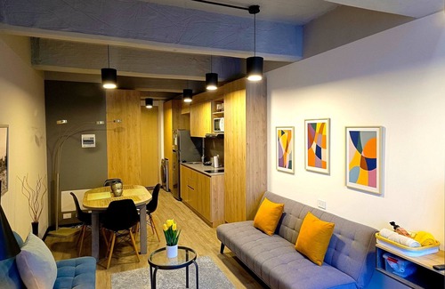 Usaquen Casa | AH/ Loft panorámico Industrial, Wifi350Mg, Usaquén