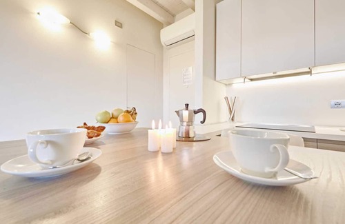 Rivoltella Apartamento | Fantástico apartamento en residencia con piscina para 4 personas en Desenzano