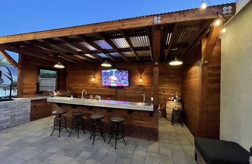 Arroyo Grande Casa | fantastic location with walking distance to the village