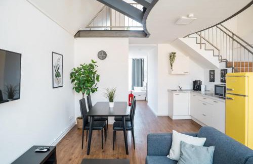 Schoeneweide Apartamento | Fantastic Loft with Balcony
