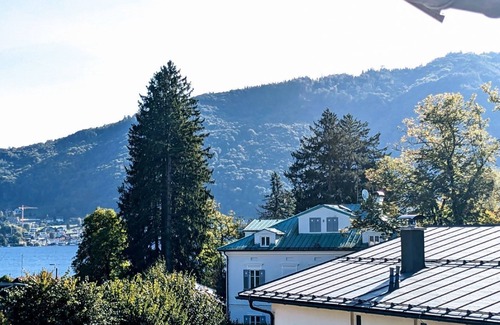 Gmunden Apartamento | Fantastic, new holiday apartment in a top location with parking space.