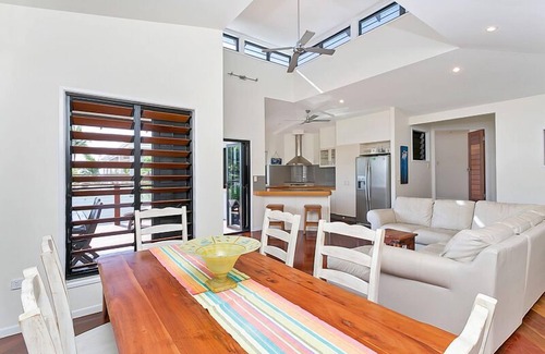 Clifton Beach Casa | Beachcomber Holiday House con vista al mar