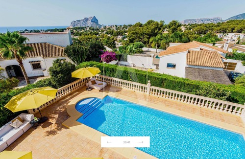 Urbanitzacio la Fustera Casa | Fantastic sea view and view of Calpe with large pool