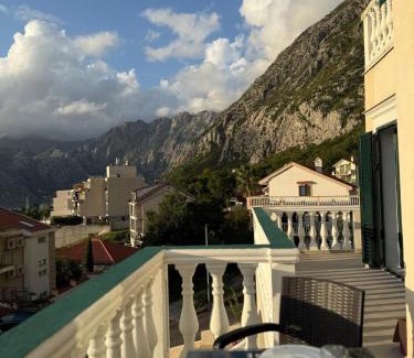 Dobrota Apartamento | Fantastic sea view in Kotor