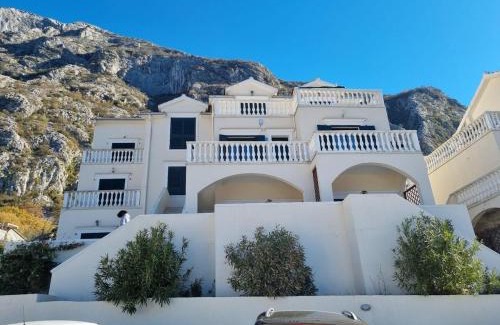 Dobrota Apartamento | Fantastic sea view in Kotor