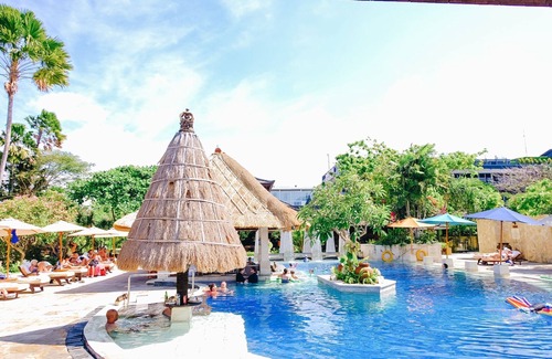 Kartika Plaza Villa | Fantástica villa espaciosa, limpia y muy tranquila con jardín