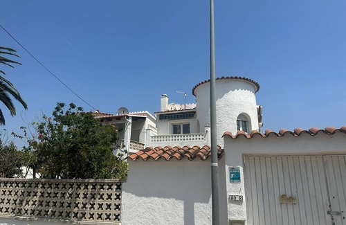Empuriabrava Chalet De Esquí | fantástico chalet de vacaciones