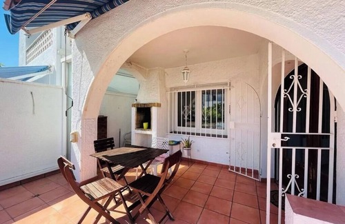 Empuriabrava Chalet De Esquí | fantástico chalet de vacaciones