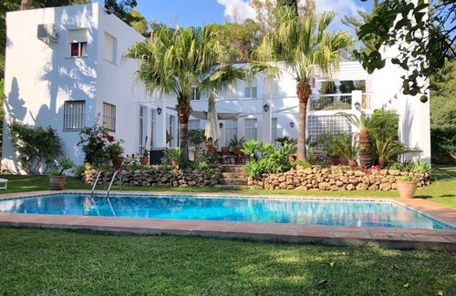 Marbella Villa | Amazing villa of 5 dormitorios cerca Puerto Banus, playas y sus animaciones!!!!