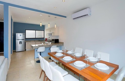 Jacinto Pat Casa | Fantastica Casa con alberca,TVs, Netflix, y A/A