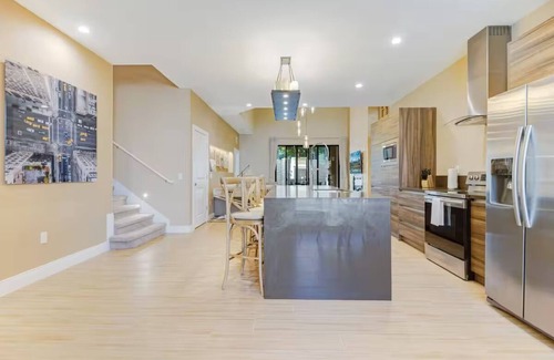 Florida Central Atlantic Coast Casa | Fantasy Disney Home 45858326