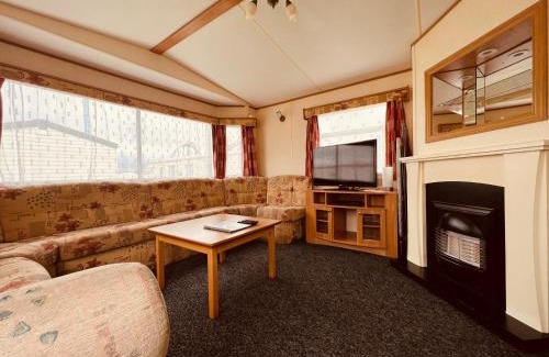 Ingoldmells Complejo | Fantasy Island Caravan Hire- Located at Fantasy Island- Eastgate Caravan Park, Sea Lane, Ingoldmells