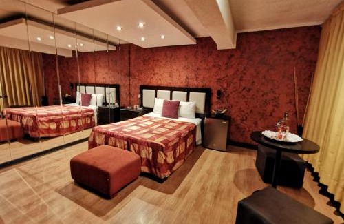 Santa Cruz Hotel | Fantasy Suites