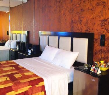Santa Cruz Hotel | Fantasy Suites