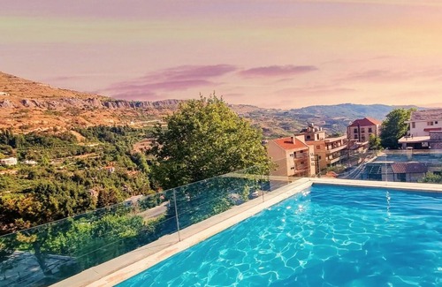 Faraya Chalet De Esquí | FARAYA private rooftop pool with panoramic mountain view with 2-bedroom chalet