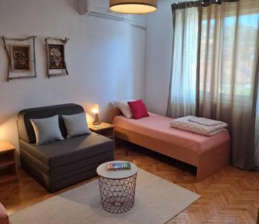 Donji Milanovac Apartamento | FARIS