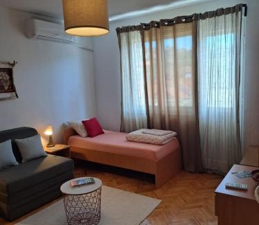 Donji Milanovac Apartamento | FARIS
