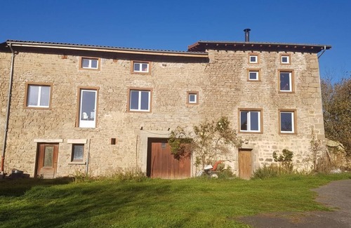 Saint-Gervais-sous-Meymont Casa | Group lodging on the farm