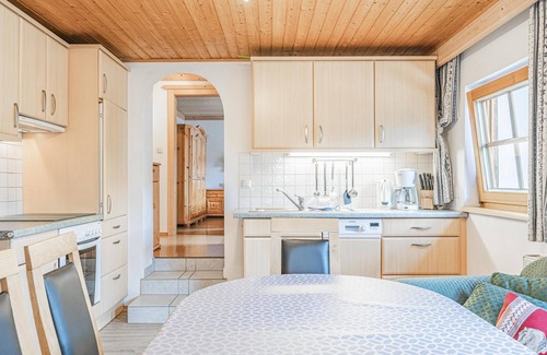 Feuring Apartamento | Farm holiday home with balcony