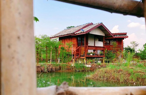 Waeng Noi Casa | Farm Hug Hao Cafe Homestay