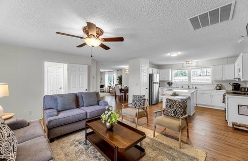 Kernersville Casa | Farm Retreat With Beautiful Views and Animals!
