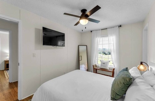 Kernersville Casa | Farm Retreat With Beautiful Views and Animals!