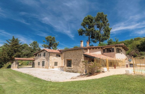 Romans-sur-Isere Casa | Farm stay in France with Pool, Tennis, Padel and City (football, basketball,...)