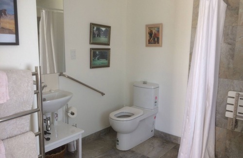 Te Horo Otro | Farm stay in peaceful rural setting at equestrian centre.