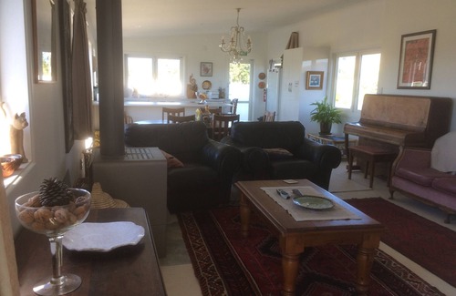 Te Horo Otro | Farm stay in peaceful rural setting at equestrian centre.