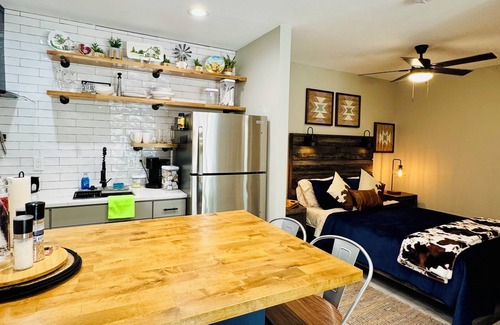 Helotes Apartamento | Farm studio