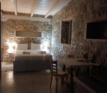 Meteora Casa | FARMAHOUSE
