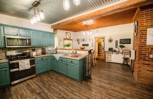 Lakeland Otro | Escapada FarmCharm cercano a Memphis, TN & viñedo