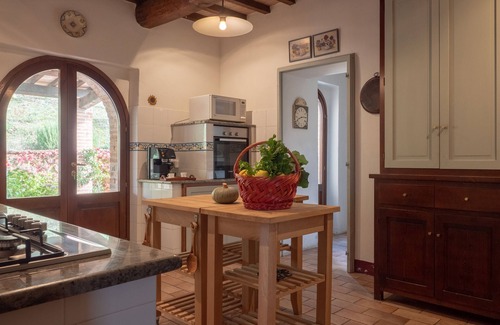 San Giovanni del Pantano Casa | Casa rural en Umbria con piscina privada