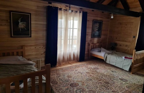 Valjevo Otro | Farmhouse and two glamping dome homes in the Povlen Nature Park in western Serbia