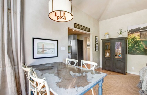 St. Helena Cabaña | Farmhouse Cottage on the Valley Floor