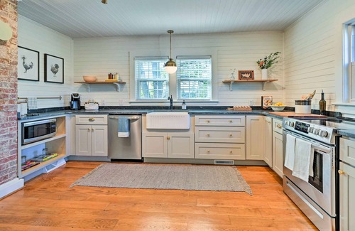Browns Summit Cabaña | Farmhouse Cottage on 10 Acres: Trails On-Site