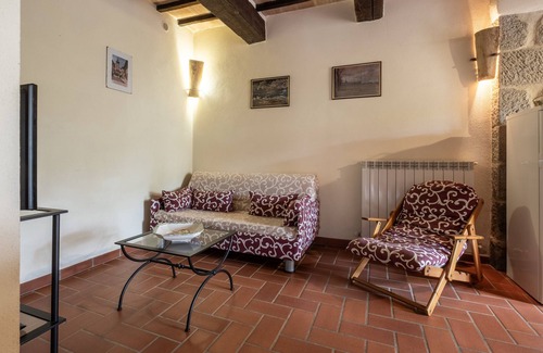 Arcidosso Otro | Casa rural "Ginestra" con piscina compartida, jardín privado y Wi-Fi
