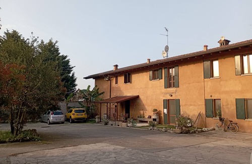 Nigoline Bonomelli Apartamento | Farmhouse in the heart of the hills of Franciacorta and a few km from Lake Iseo