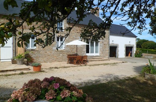 Vannes Casa | Farmhouse in an amazing private park