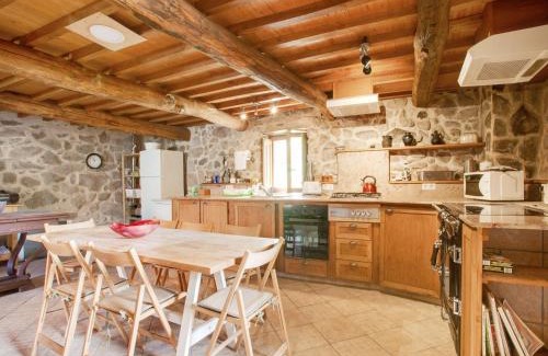 Panton Casa | Farmhouse in Castrotañe with Terrace
