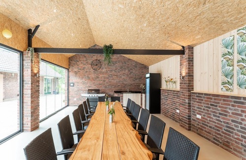 Megchelen Casa | Casa en el Achterhoek con bañera de hidromasaje y voleibol de playa