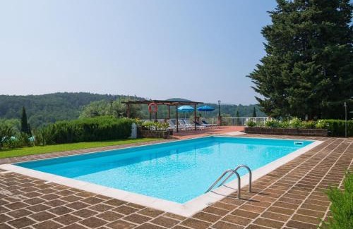 Montaione Apartamento | Farmhouse in Tuscany with Pool & Scenic Views
