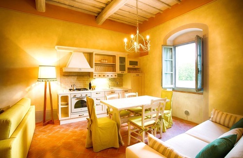 Castiglion Fibocchi Apartamento | Farmhouse San Pietro apartment Fern