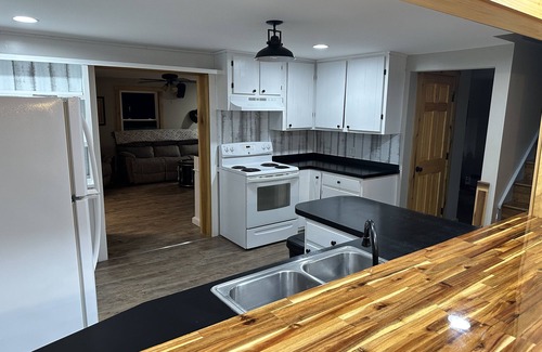 Shenandoah Otro | Farmhouse on 6 acres-Gameroom-SNP-Luray Caverns-Bring the kids, Pitch a tent!