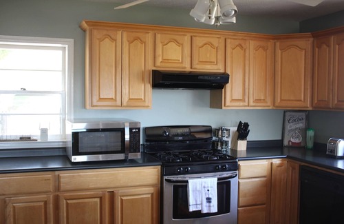 Flat Rock Casa | Farmhouse on Mountain Farm. Come pet, feed, and play with many farm animals!