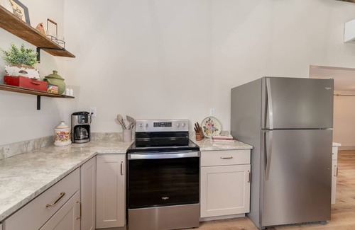 Troy Casa | Farmhouse style 3 bedroom home minutes from the scenic Uwharrie River!