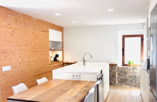 Avinyo Otro | Farmhouse style house in the heart of Catalonia