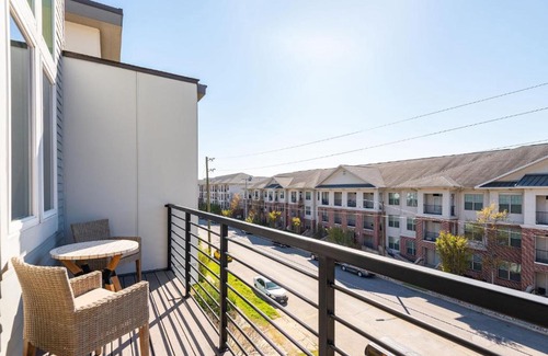 West End Casa | FarmHouse Vibe on Centennial w garage and billiards