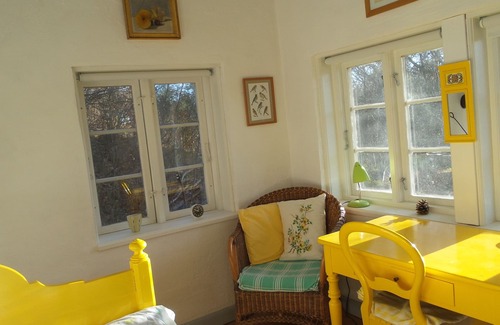 Tisvildeleje Casa | Casa rural con encanto y comodidad en un área escénica protegida cerca del bosque y de la playa.